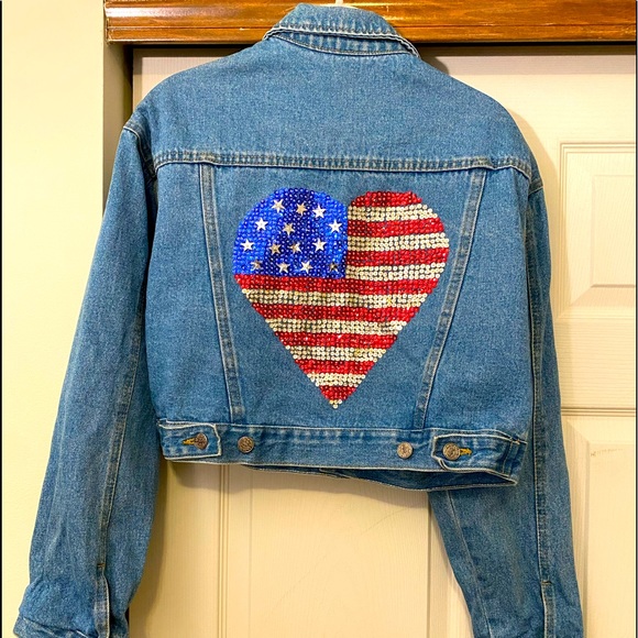 California Tag Jackets & Blazers - California Tag Vintage Made in USA unique denim jacket. 1980’s Bedazzled